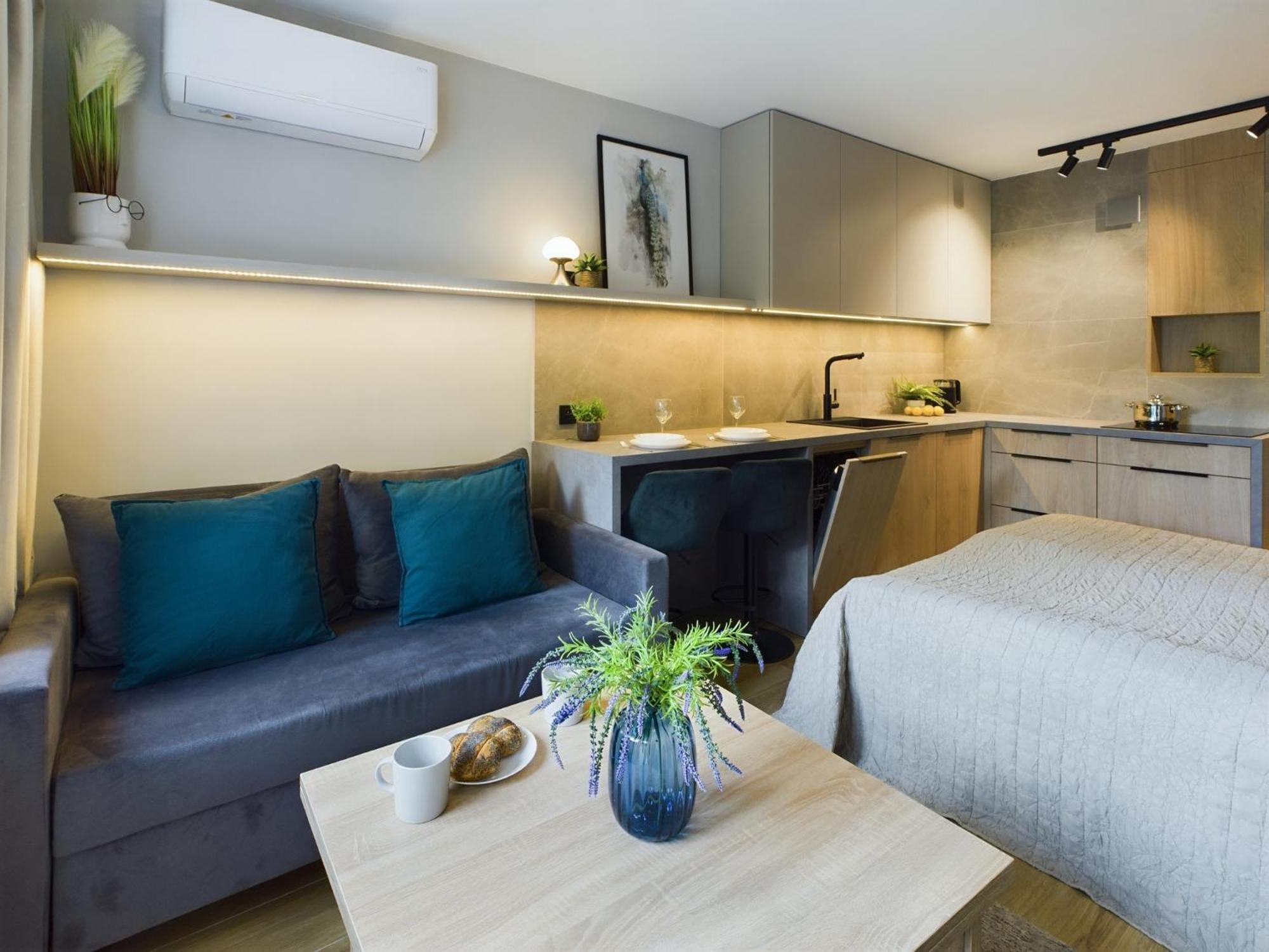 Beautiful For Two People By Renters