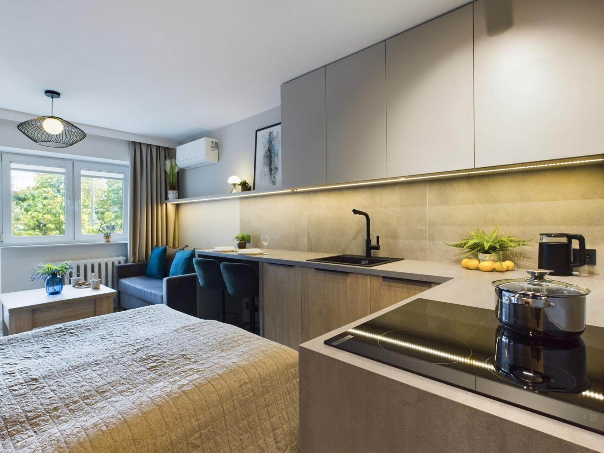 Beautiful For Two People By Renters *