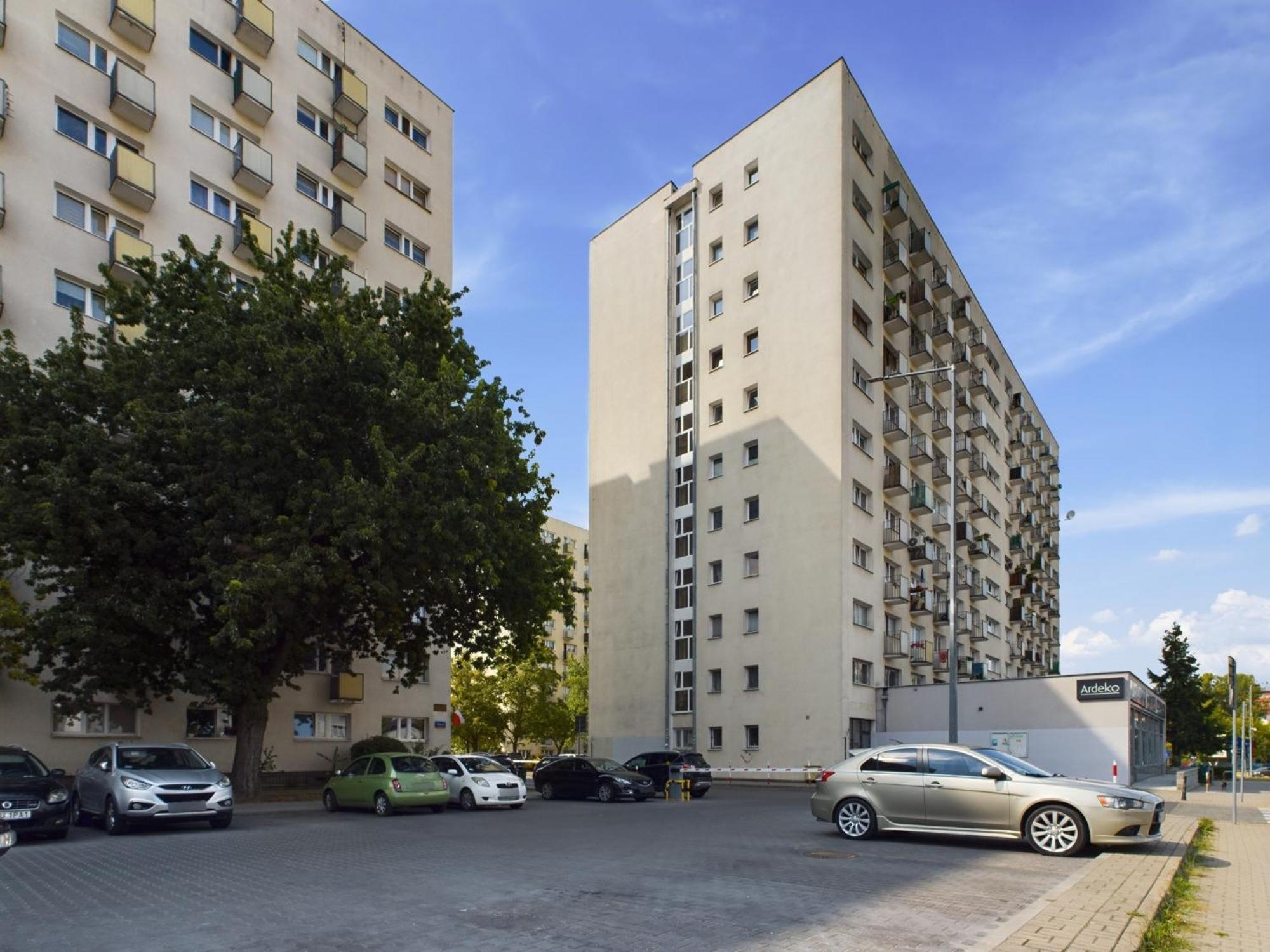 Beautiful For Two People By Renters Apartment *